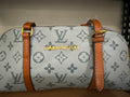 LV hands bags